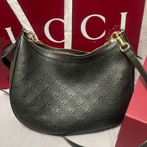 Authentic gucci bag